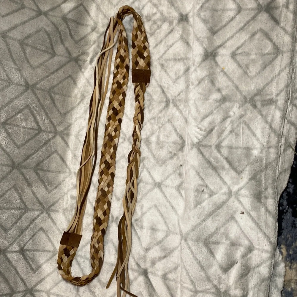 Western fridge‎ suede belt